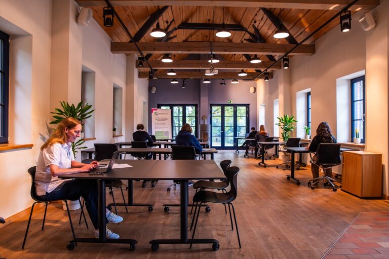 01.10.25-Valuedfriends-Beeskow_KOPSCHproduction.jpg-9125